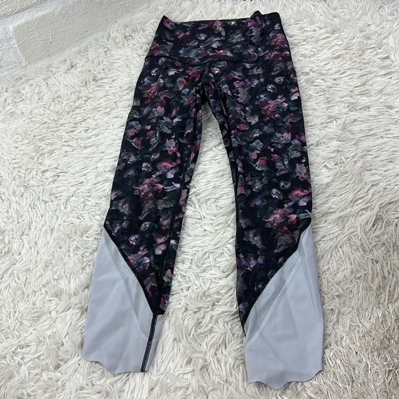 Lululemon Wunder Under Crop High-Rise *Roll Down Scallop Full-On Luxtreme 23" - Picture 1 of 6